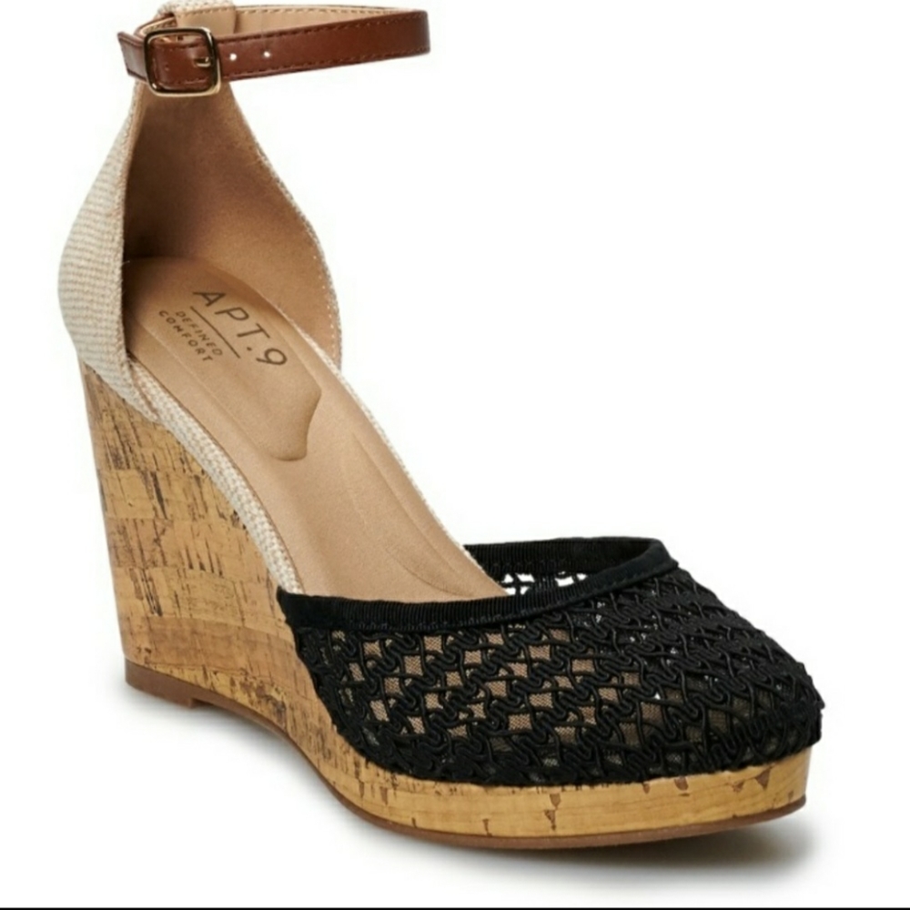 EUC size 9 black & tan cork Jacques wedge sandal